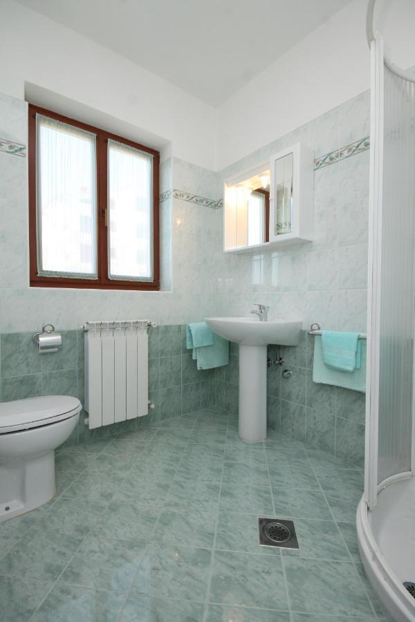 Apartments With A Parking Space Rabac, Labin - 7429 Εξωτερικό φωτογραφία